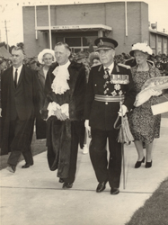 Mayor E Scott with Lt Gov Sir Edmund Herring 1963