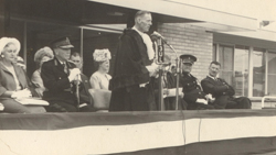 Mayor E Scott addressing crowds in Albert St 1963