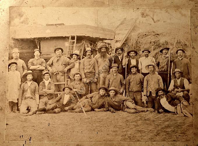 Hay Stack Builders, Waanyarra, 1900.
