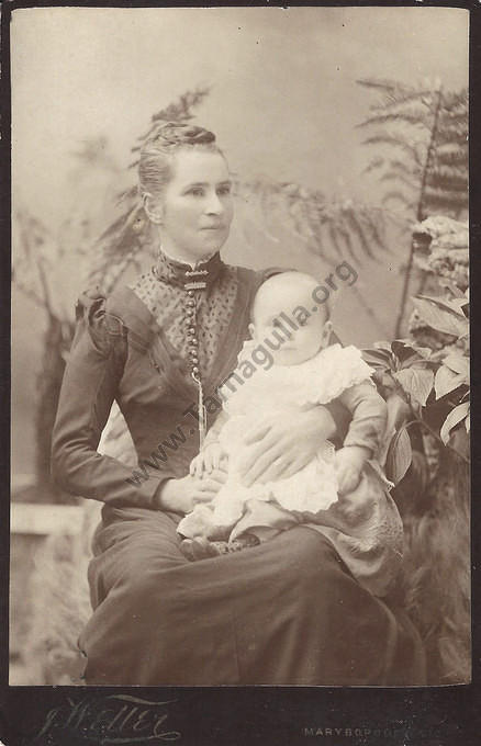 PAGE,Elizabeth (nee Hooks) 1857-1937. Wife of Thomas PAGE.