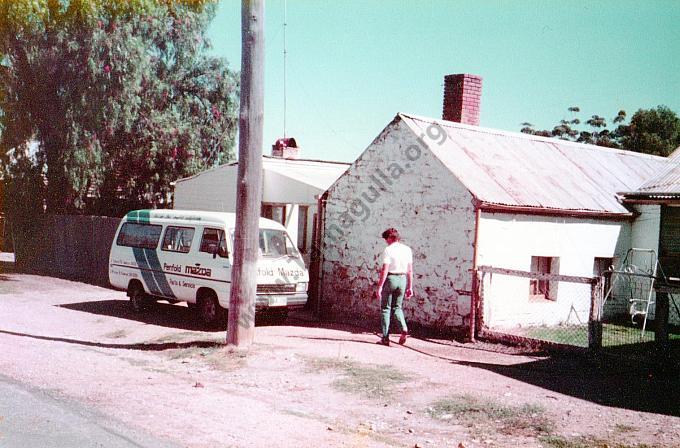 Barry Williams at rear of Fred Williams Butcher Shop, Tarnagulla C1982