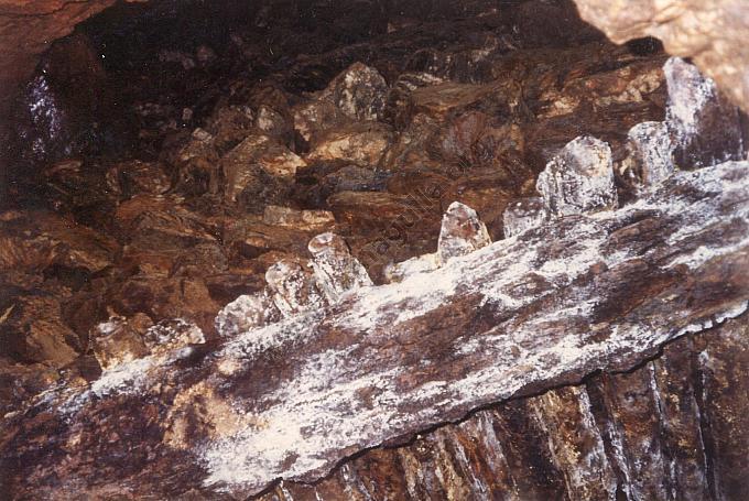 1989 WMC Old rise to Poverty Reef stopes from Victoria Shaft 535ft L cross-cut