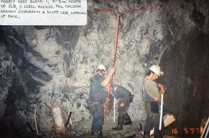 1997 Reef Mining NL Phil Ohlson, Graham Stevenson, Scott (Leroy) Lee charging the face, 5L access
