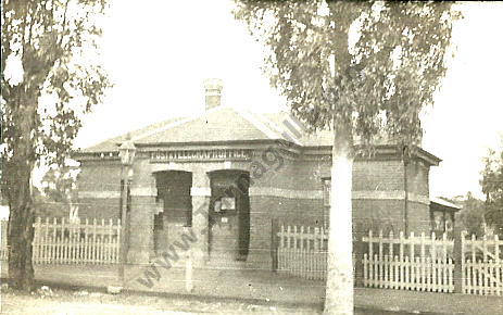Tarnagulla Post Office c 1920