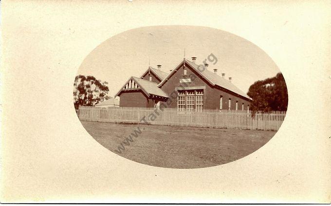 Tarnagulla State School 1023 c 1909