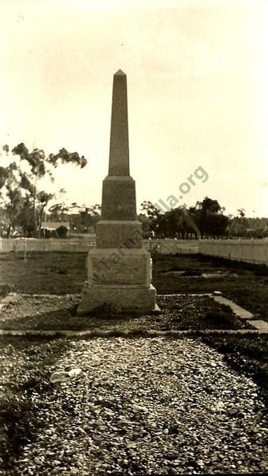 Tarnagulla War Memorial, c1925