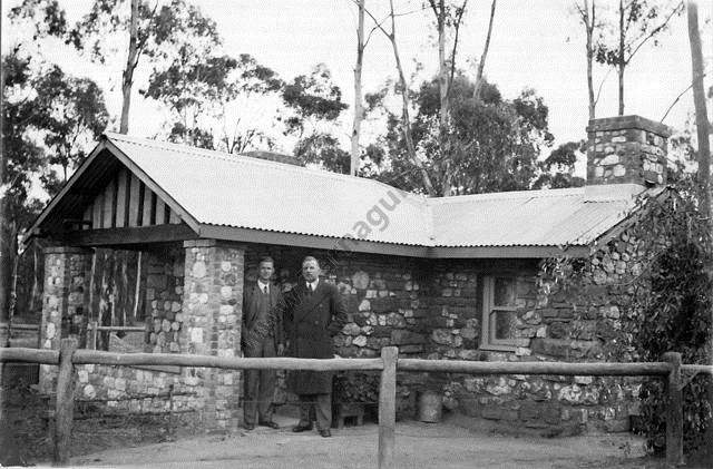 Bert Bell's Cottage, Tarnagulla, - c1938