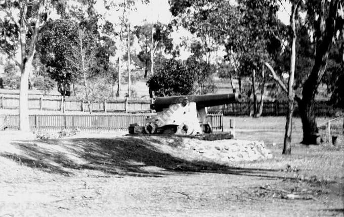 Tarnagulla's Cannon Mounted at the Recreation Reserve, c1912